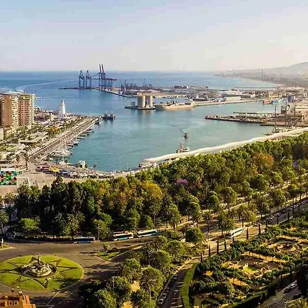 In Torremolinos Near Seabeach 度假居 马拉加